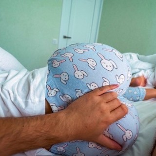 Разбудил сводную сестру чтобы ебаться