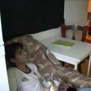 Порно тетя села жопой на лицо