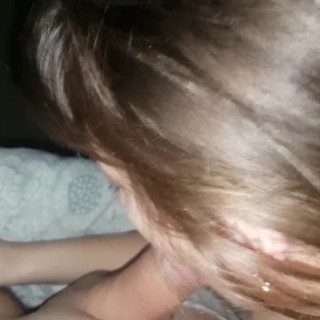 Порно большие сиськи в транспорте