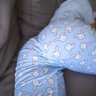 Сладкая сводная сестра давалка