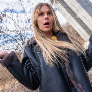 Классная ебля с безотказной самкой