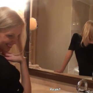 Порно мамаши симпатичные фигуристые в чулках